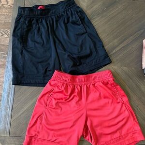 Set of 2 pairs boys All In Motion shorts - sz small (6/7)